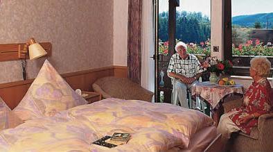 Pension Zur Schonen Aussicht Hallenberg Exterior foto